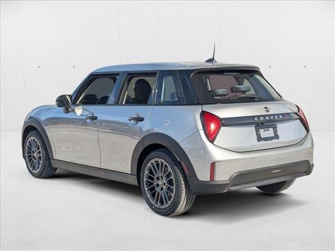 Used 2025 MINI Cooper S image 9