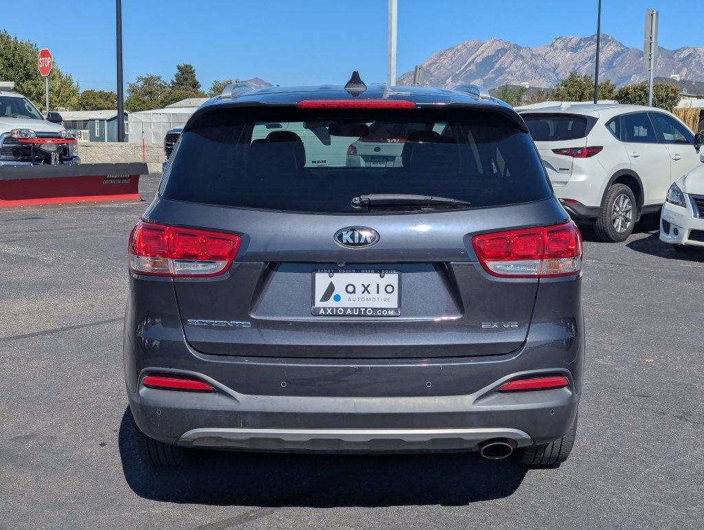 Used 2018 Kia Sorento EX AWD/4WD image 6