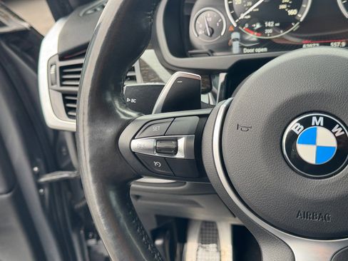 Used 2018 BMW X5 xDrive50i w/ M Sport Package image 25