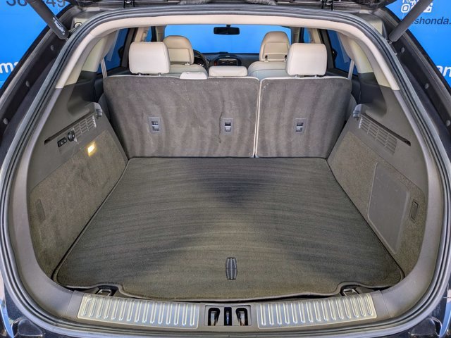 Used 2017 Lincoln MKX Select w/ Select Plus Package FWD image 16