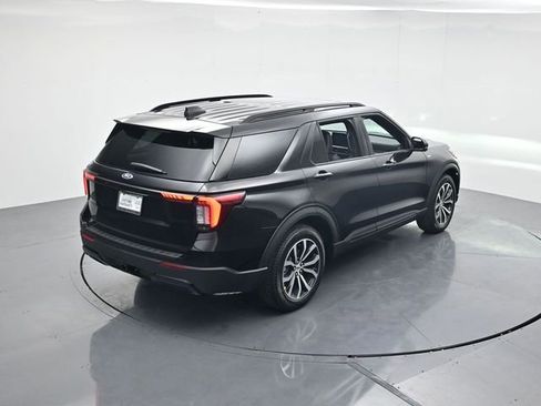 New 2026 Ford Explorer ST-Line RWD image 40