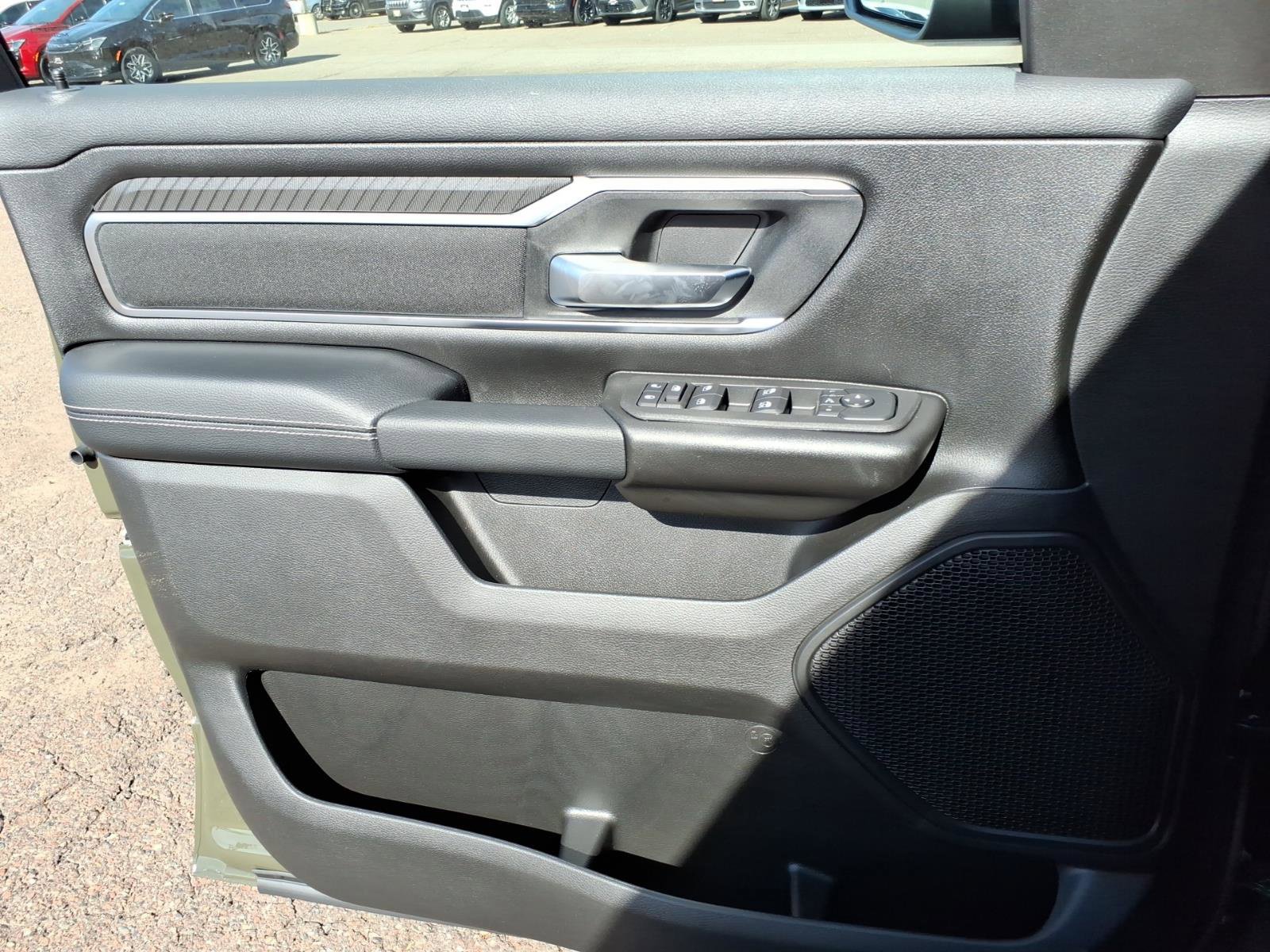 New 2027 RAM 1500 4x4 Crew Cab image 12