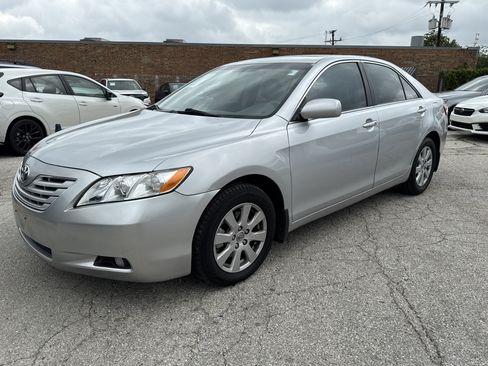 Used 2007 Toyota Camry V6 FWD image 7
