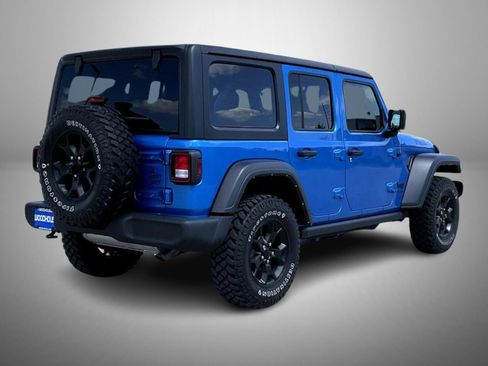 Used 2022 Jeep Wrangler Unlimited Sport AWD/4WD image 5