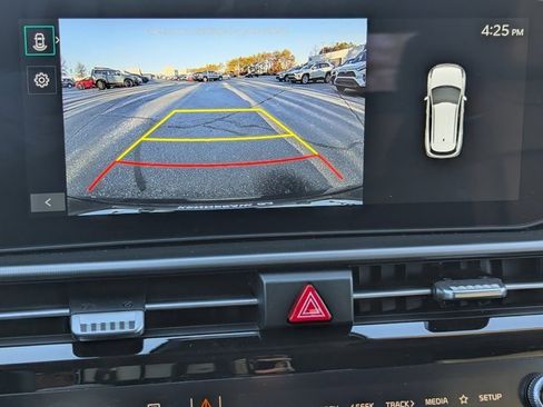 Used 2026 Kia Sportage SX image 25