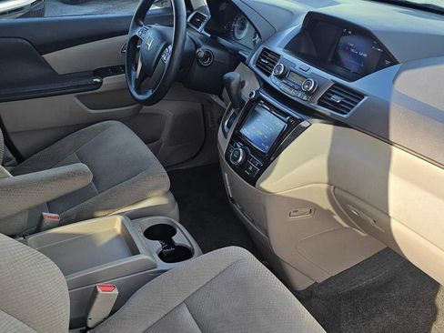 Used 2016 Honda Odyssey EX image 29