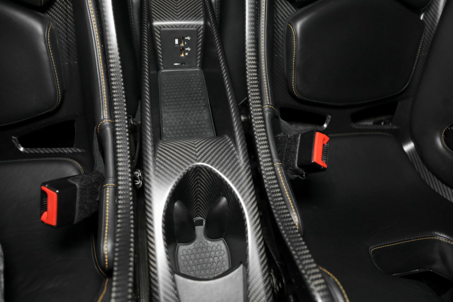 Used 2021 McLaren 765LT RWD image 43