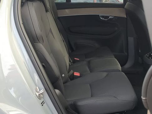 New 2026 Volvo XC90 B6 Plus w/ Protection Package Premier image 19
