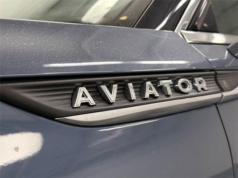 New 2026 Lincoln Aviator AWD image 15