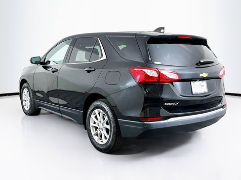 Used 2020 Chevrolet Equinox LT w/ Driver Convenience Package image 5