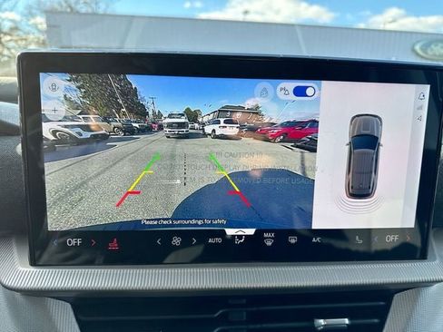 New 2026 Ford Explorer Active image 17