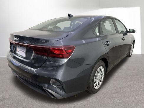 Used 2024 Kia Forte LX image 34