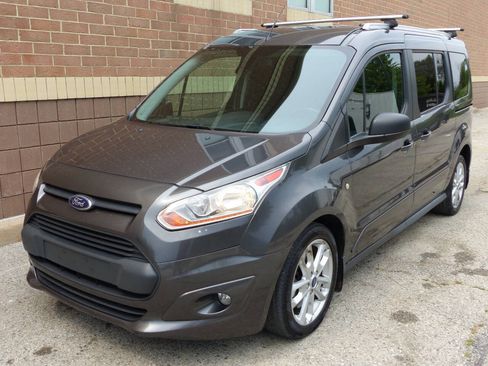 Used 2016 Ford Transit Connect XLT FWD image 5