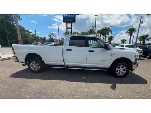 Used 2023 RAM 3500 Big Horn w/ Level 1 Equipment Group AWD/4WD image 9