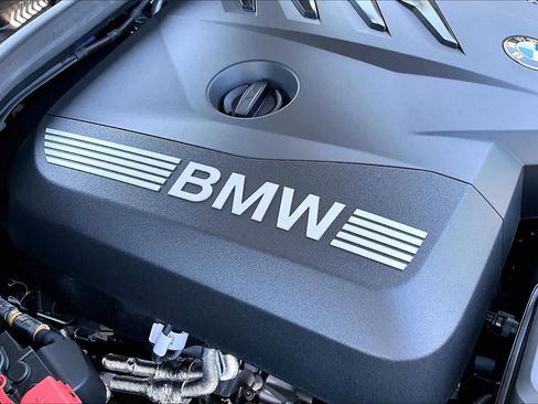 Used 2025 BMW 330i Sedan RWD image 32