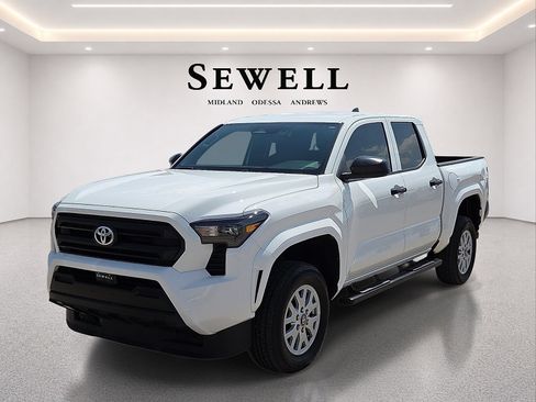 Used 2025 Toyota Tacoma SR RWD image 1