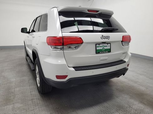 Used 2017 Jeep Grand Cherokee Laredo w/ Quick Order Package 2BE image 5