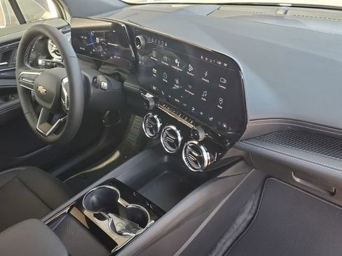 New 2025 Chevrolet Blazer EV LT image 18