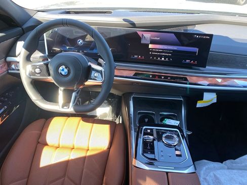 New 2026 BMW 760i xDrive w/ Executive Package AWD/4WD image 9