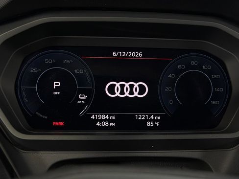 Used 2022 Audi Q4 e-tron Prestige AWD/4WD image 14