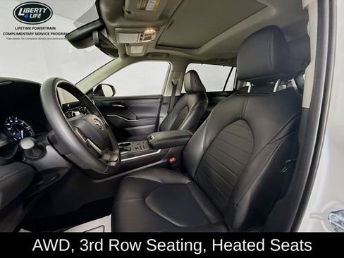 Used 2024 Toyota Highlander XLE image 20