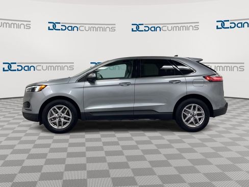 Used 2023 Ford Edge SEL image 5
