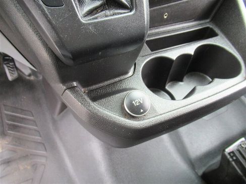 Used 2019 Ford Transit 250 130 Low Roof image 21