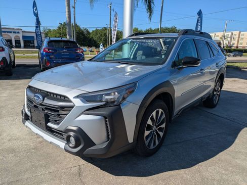 Used 2024 Subaru Outback Limited AWD/4WD image 8