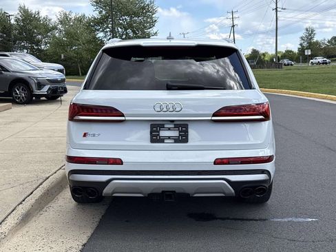 Used 2021 Audi SQ7 Premium Plus w/ Driver Assistance Package AWD/4WD image 23