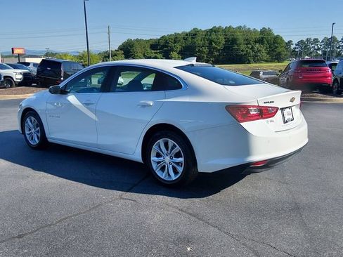 Used 2025 Chevrolet Malibu LT FWD image 5