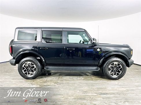 Used 2025 Ford Bronco Outer Banks image 10