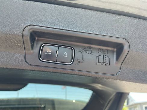 Used 2023 Ford Explorer Timberline AWD/4WD image 9