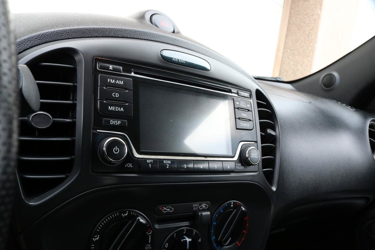 Used 2015 Nissan Juke S AWD/4WD image 28