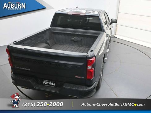 Used 2022 Chevrolet Silverado 1500 RST AWD/4WD image 32