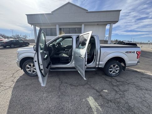 Used 2018 Ford F150 XLT w/ Equipment Group 302A Luxury image 4
