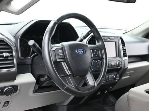 Used 2020 Ford F150 XLT w/ Equipment Group 302A Luxury AWD/4WD image 16