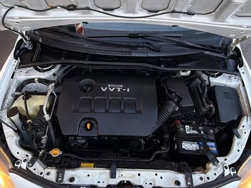 Used 2010 Toyota Corolla S image 33