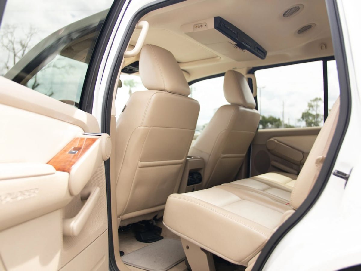 Used 2010 Ford Explorer Eddie Bauer RWD image 25