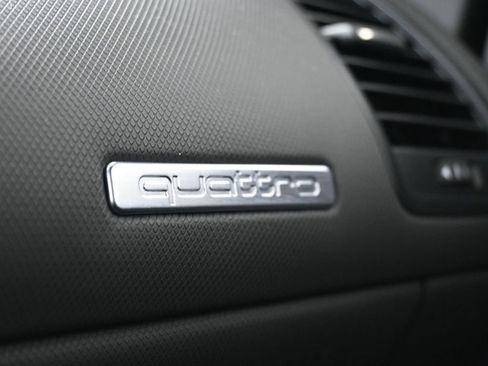 Used 2010 Audi R8 V10 image 55