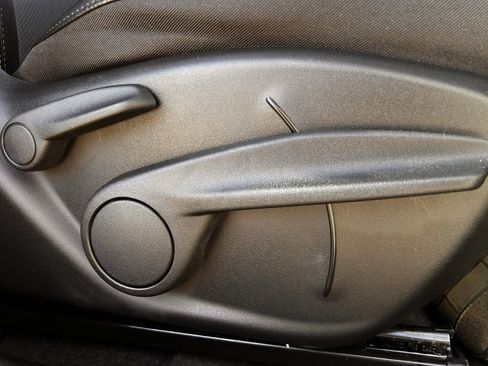 Used 2023 Jeep Compass High Altitude image 30