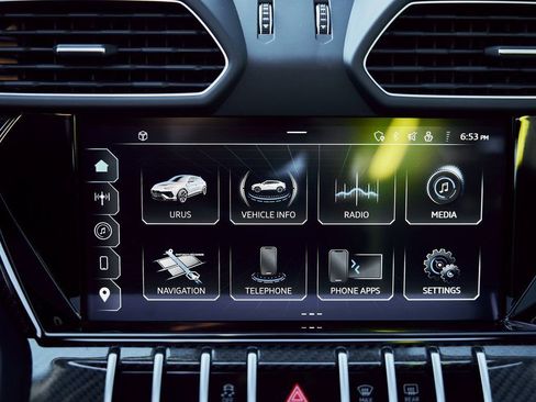 Used 2024 Lamborghini Urus Performante image 80