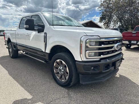 Used 2024 Ford F250 King Ranch w/ FX4 Off-Road Package AWD/4WD image 1