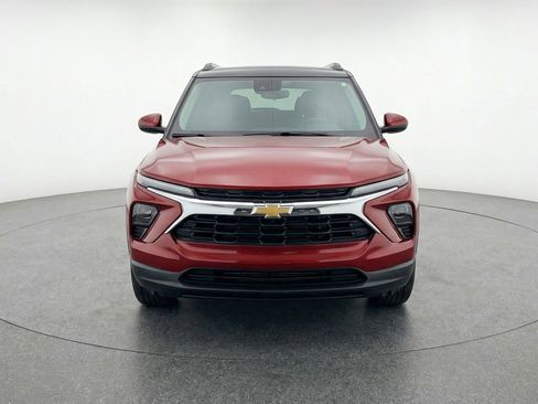 Used 2025 Chevrolet TrailBlazer LT image 1