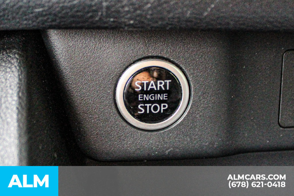 Used 2023 Nissan Rogue SV FWD image 27