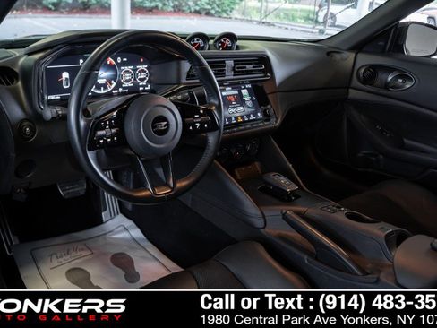 Used 2024 Nissan Z Performance w/ Floor Mat Package RWD image 45