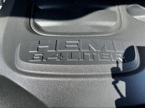 Used 2026 RAM 2500 Big Horn AWD/4WD image 32