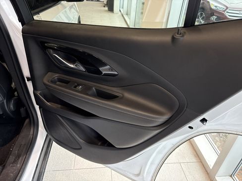 Used 2022 GMC Terrain AT4 w/ Tech Package image 18