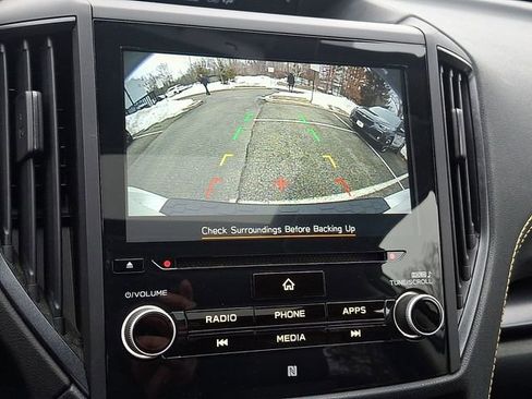 Used 2021 Subaru Crosstrek 2.5i Sport w/ Moonroof Package image 18