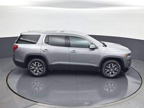 Used 2023 GMC Acadia SLE FWD image 17