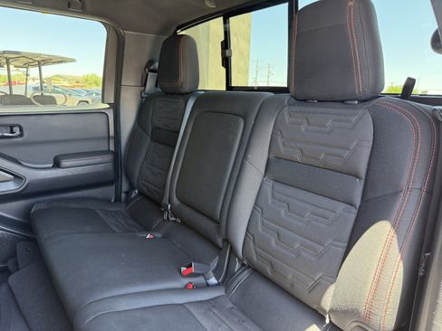 Used 2024 Nissan Frontier Pro-X w/ Pro Convenience Package RWD image 38